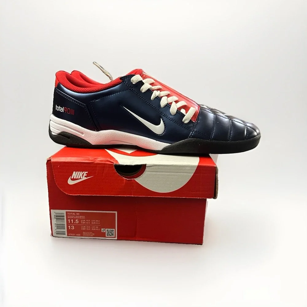 Size 11.5 - Nike Total 90 3 SP USA Indoor Soccer FIFA